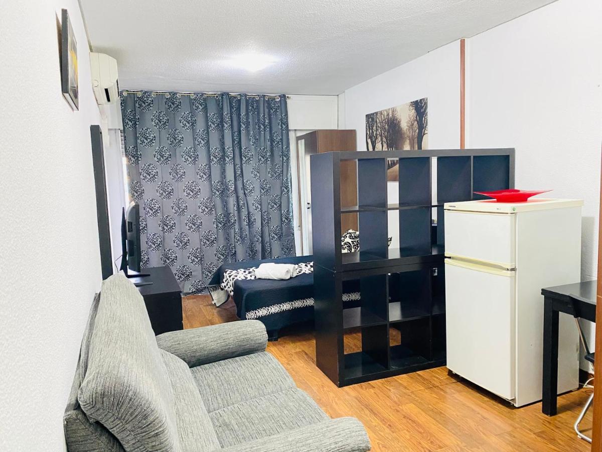 Estudio Doble Con Balcon En Madrid Centro Экстерьер фото